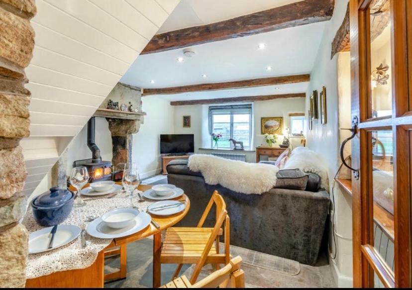 Westside Cottage, Newby, Clapham, Yorkshire Dales National Park, Famous Three Peaks, Near The Lake District, Pets Are Welcome Newby  Exterior foto